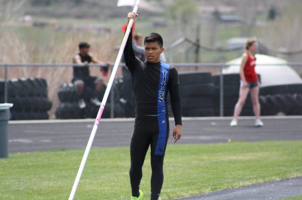 coach pole vault crossfit dnr